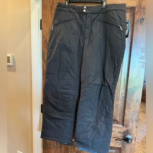 NWT Women’s Black Snow Pants XL